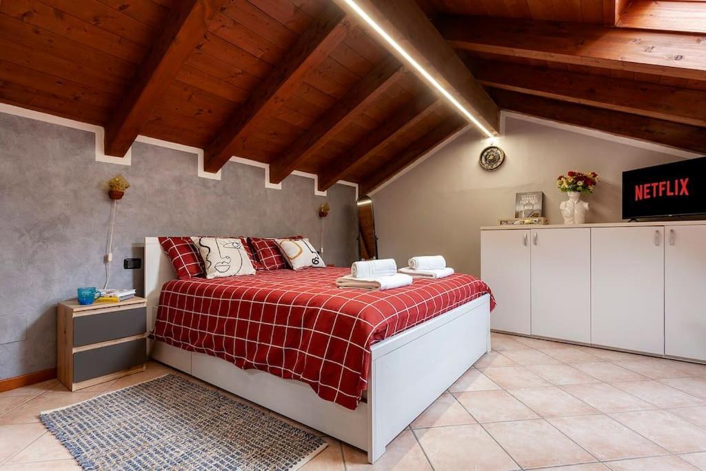 Alex Haus Apartment ซอมมา ลอมบาร์โด ภายนอก รูปภาพ