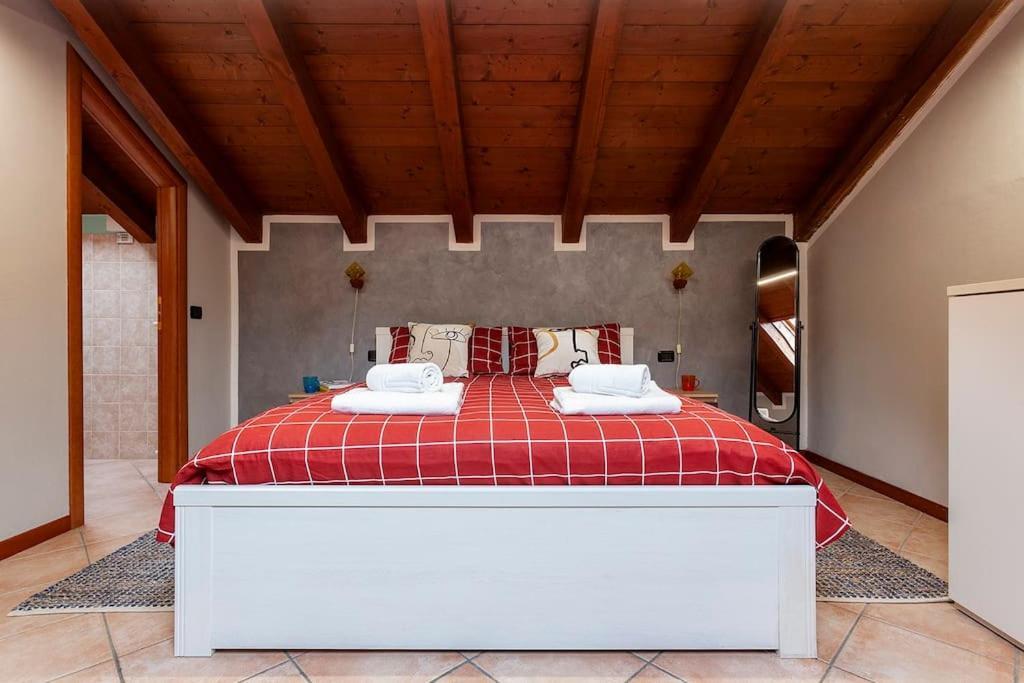 Alex Haus Apartment ซอมมา ลอมบาร์โด ภายนอก รูปภาพ
